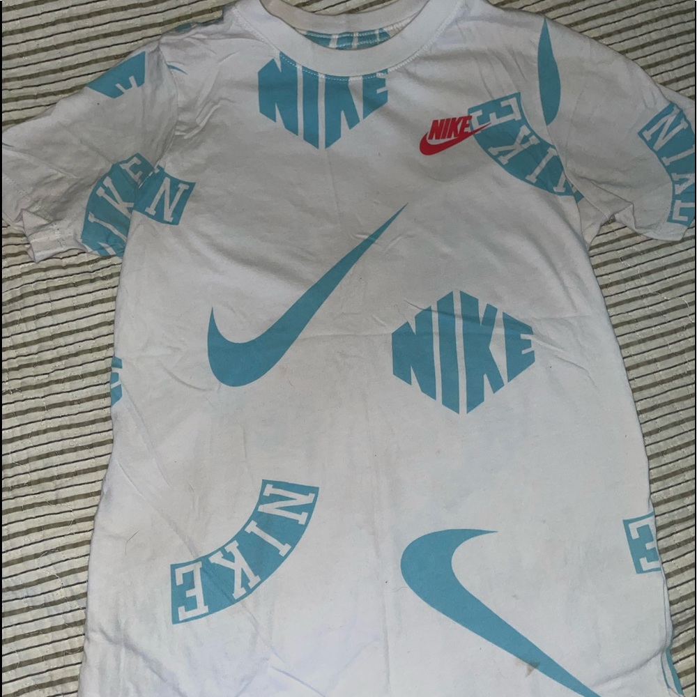 nike shirt